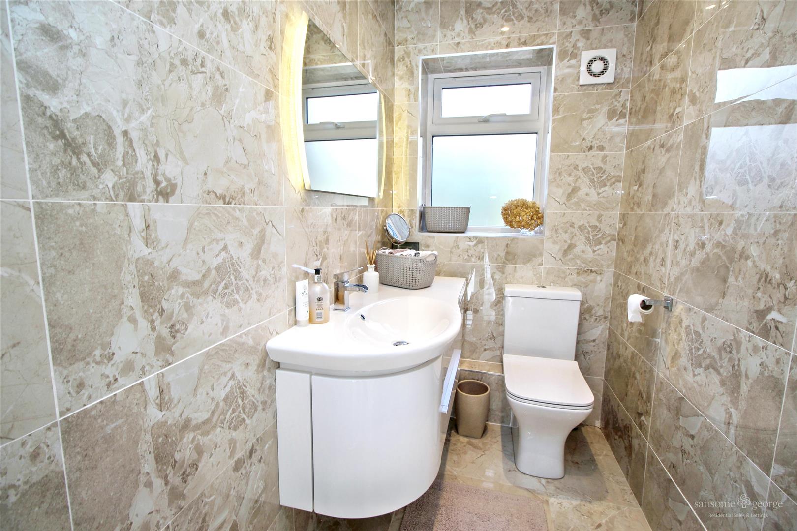 Langley Hill, Tilehurst, Reading
